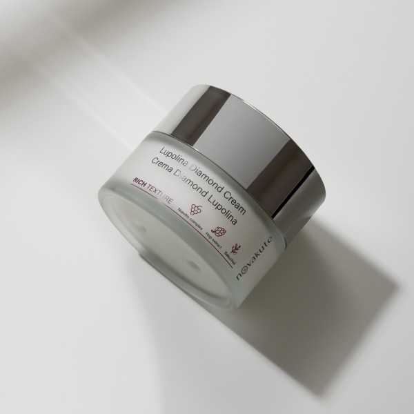 CREMA DIAMOND LUPOLINA Estratto Supercritico di Luppolo, Bakuchiolo e Niavitis® Complex