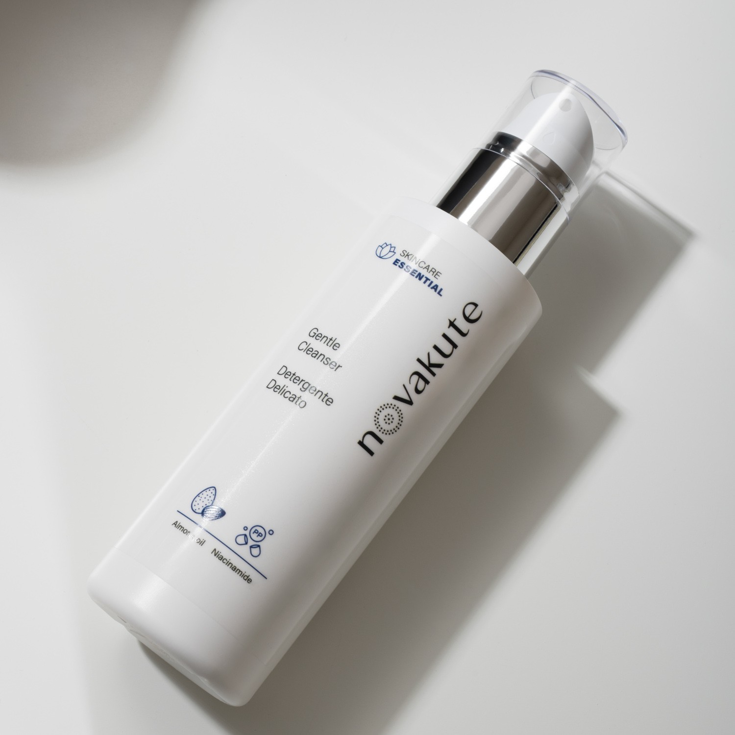 DETERGENTE DELICATO Olio di Mandorla... DETERGENTE DELICATO Olio di Mandorla...