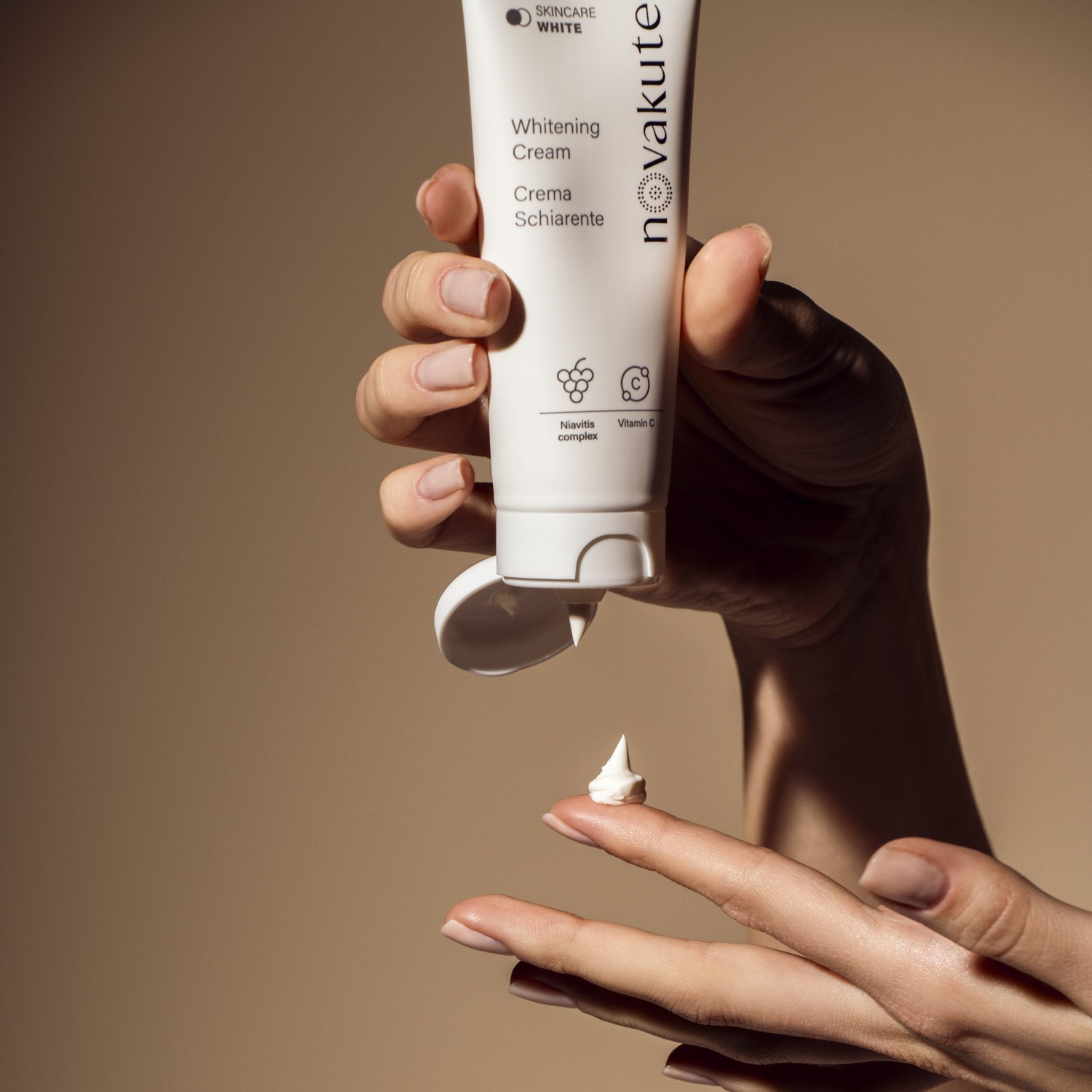 CREMA SCHIARENTE Vitamina C e...